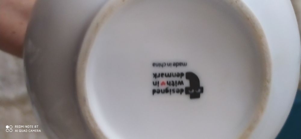Dzbanek  porcelanowy do herbaty 7 zł wyprzedaż