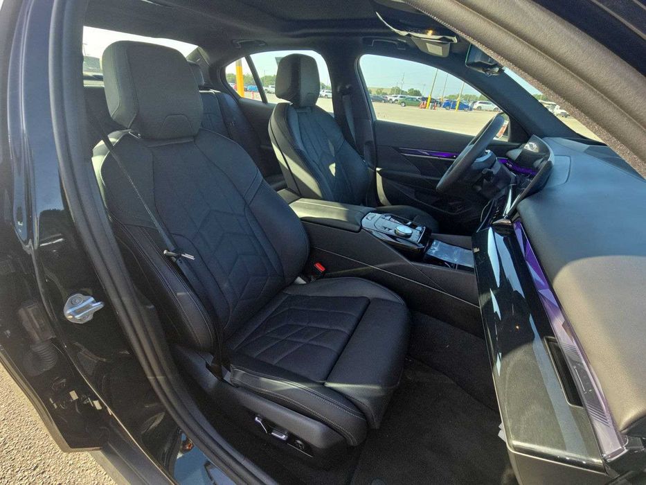 2024 BMW i5 eDrive40 Без розмитнення