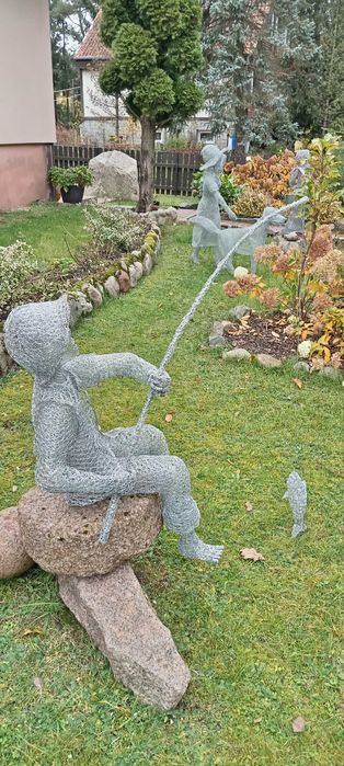 Mały wędkarz-oryginalna ozdoba ogrodowa