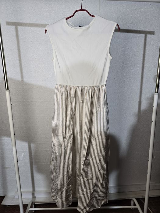 Vestido comprido da Stradivarius novo tamanho M