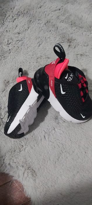 Sapatilha nike air270