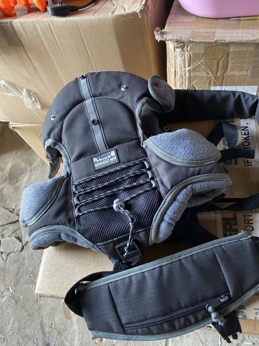 Nosidełko TOMY freestyle  0-12mies 3-9kg ocieplane na polarze