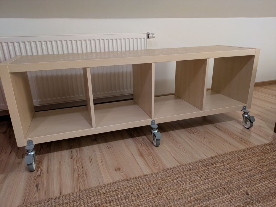Regał Kallax Ikea dąb na kółkach