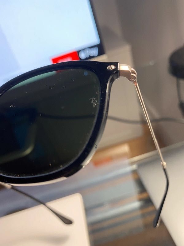 Óculos de Sol Ray-Ban RB2488N