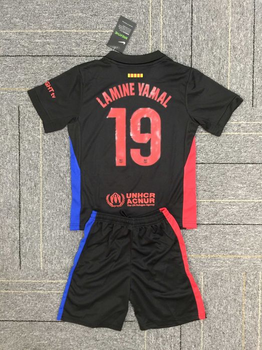 Strój dziecięcy #19 Lamine Yamal FC Barcelona wyjazdowa R.28