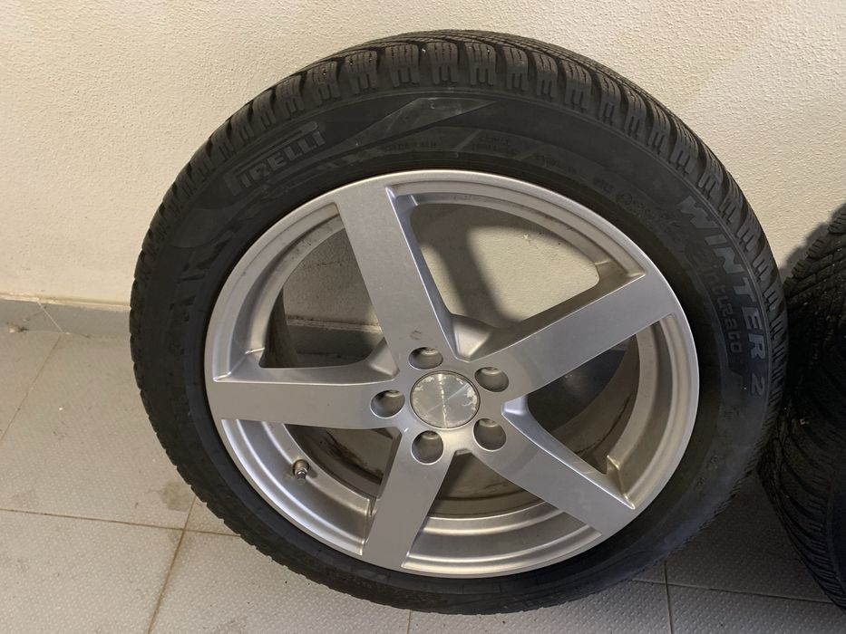 4 jantes  e pneus pirelli 205/55r17