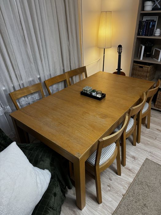 Świetnej jakości duży stół drewniany z aż 8 krzesłami! Okazja!