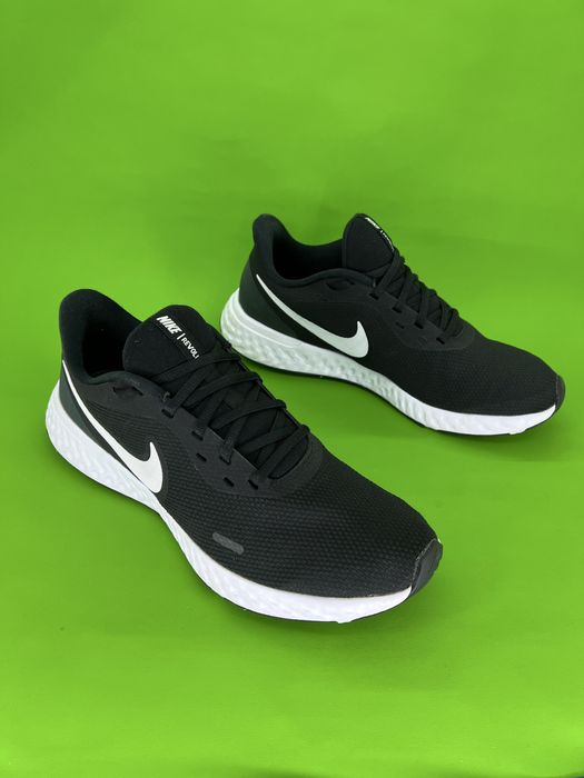 Чоловічі кросівки для бігу 45р.29см. Nike  Revolution 5