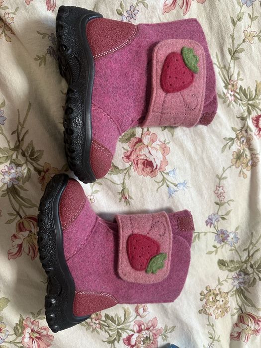 Продам новые валенки Kapika для девочки