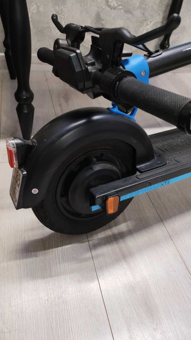 Електросамокат The-Urban xT1 (10 дюйм колеса)