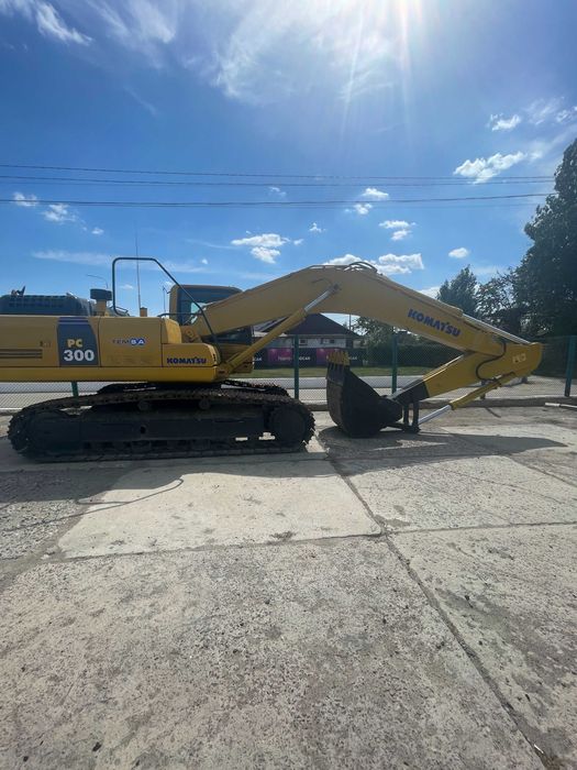 Продаю экскаватор KOMATSU PC 300-8