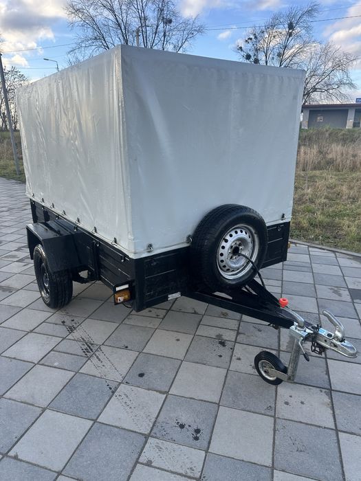 Причіп одноосний легковий