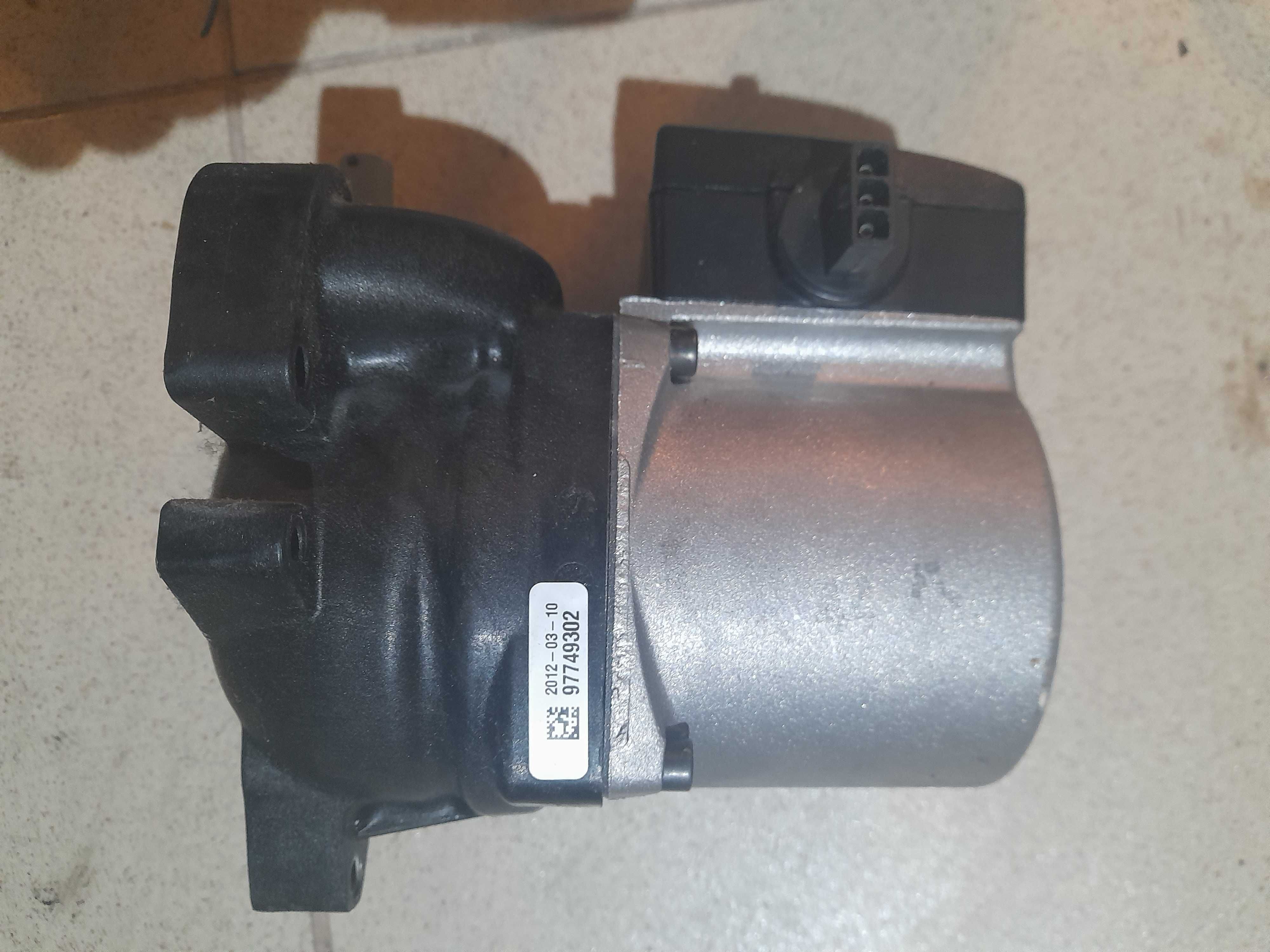 De Dietrich MS 24 MI Pompa Grunfos UPS015_ 50 75W