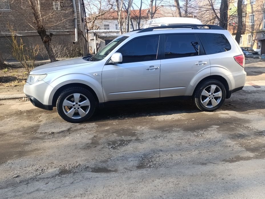 Продам Субару Форестер