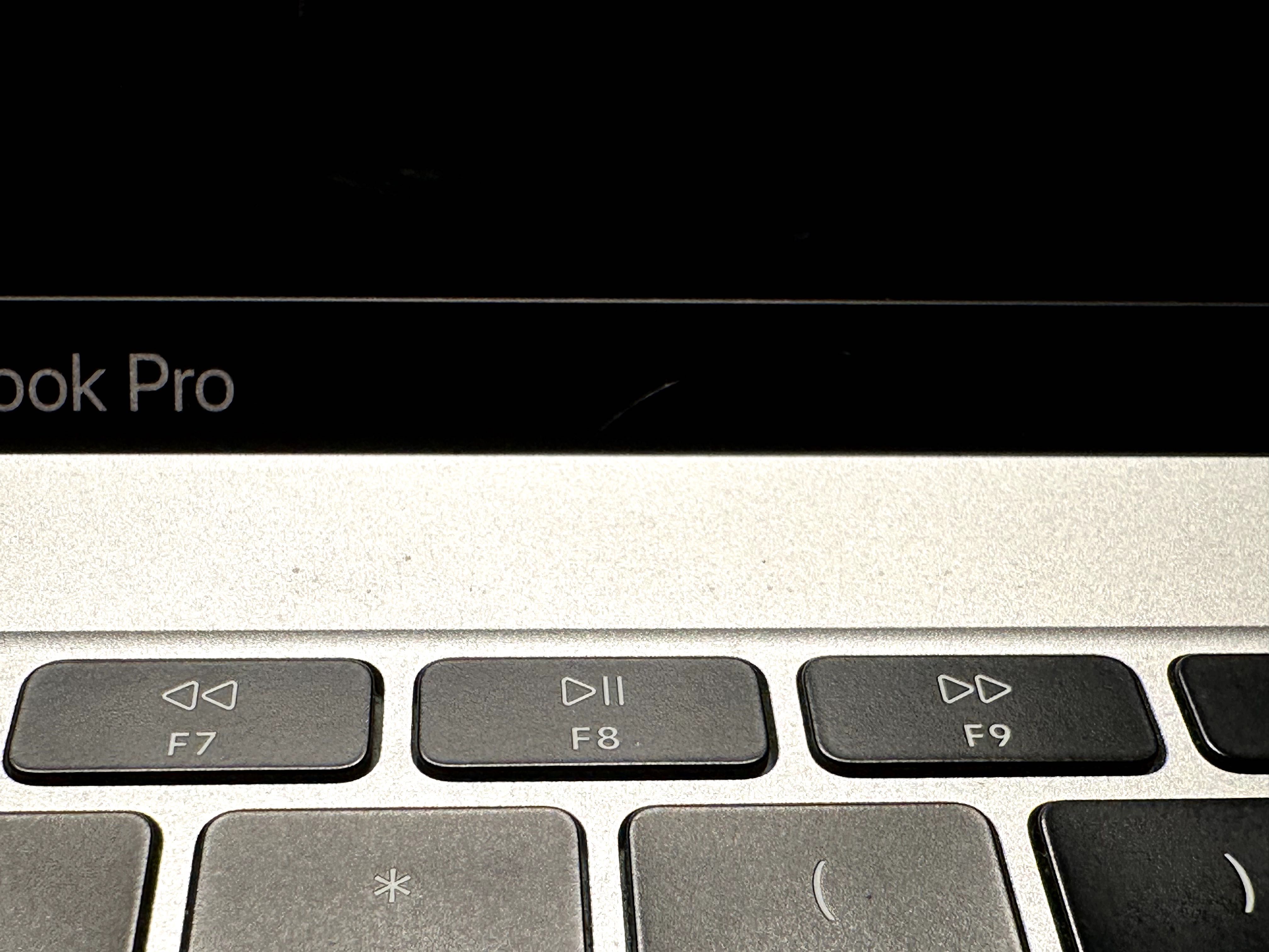 MacBook Pro 13' 2017 A1708 | i5 | 16GB RAM | 256GB |