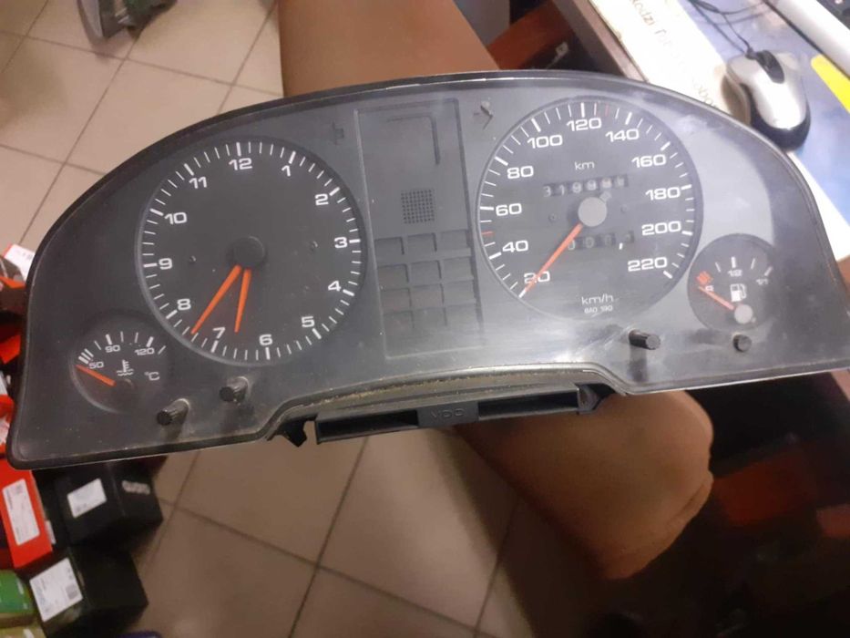 licznik audi 80 b4 2,0b