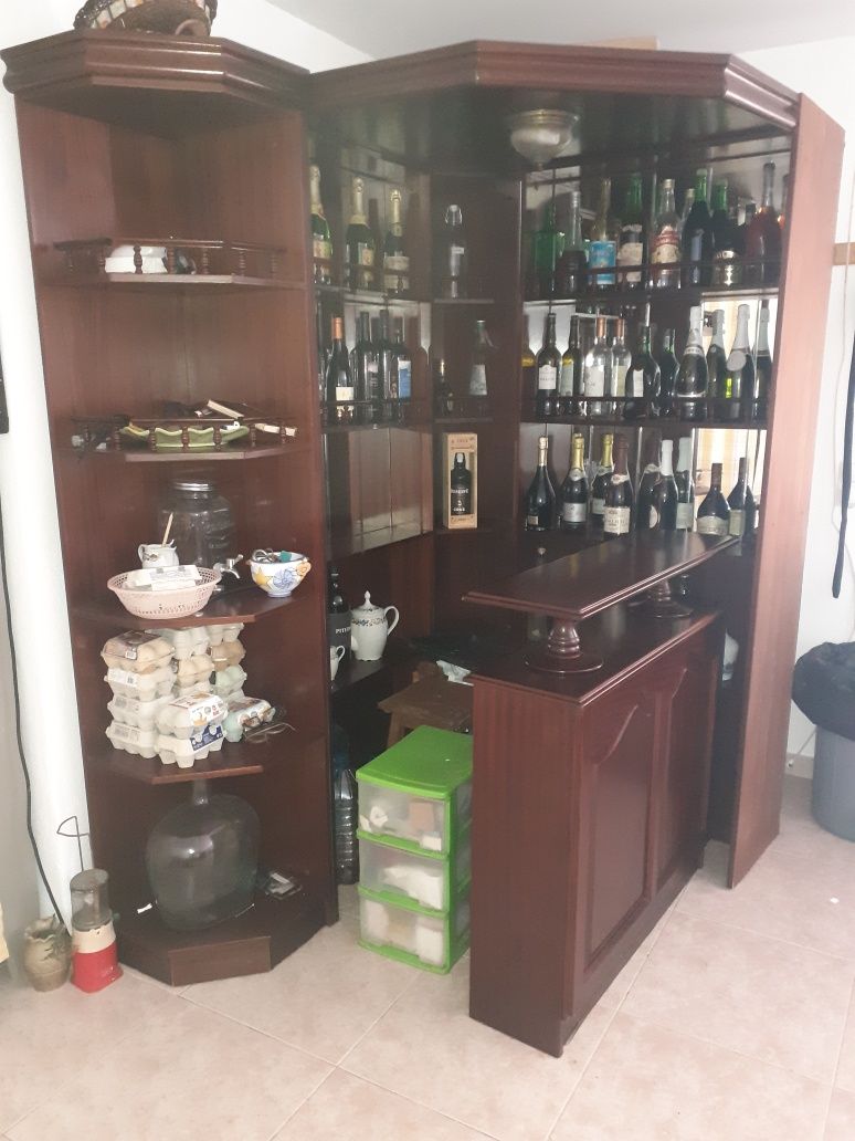 Bar de sala , , .