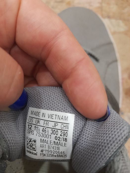 Ténis adidas como novos