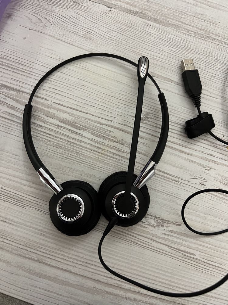 Продам наушники  Jabra BIZ 2400 II Black