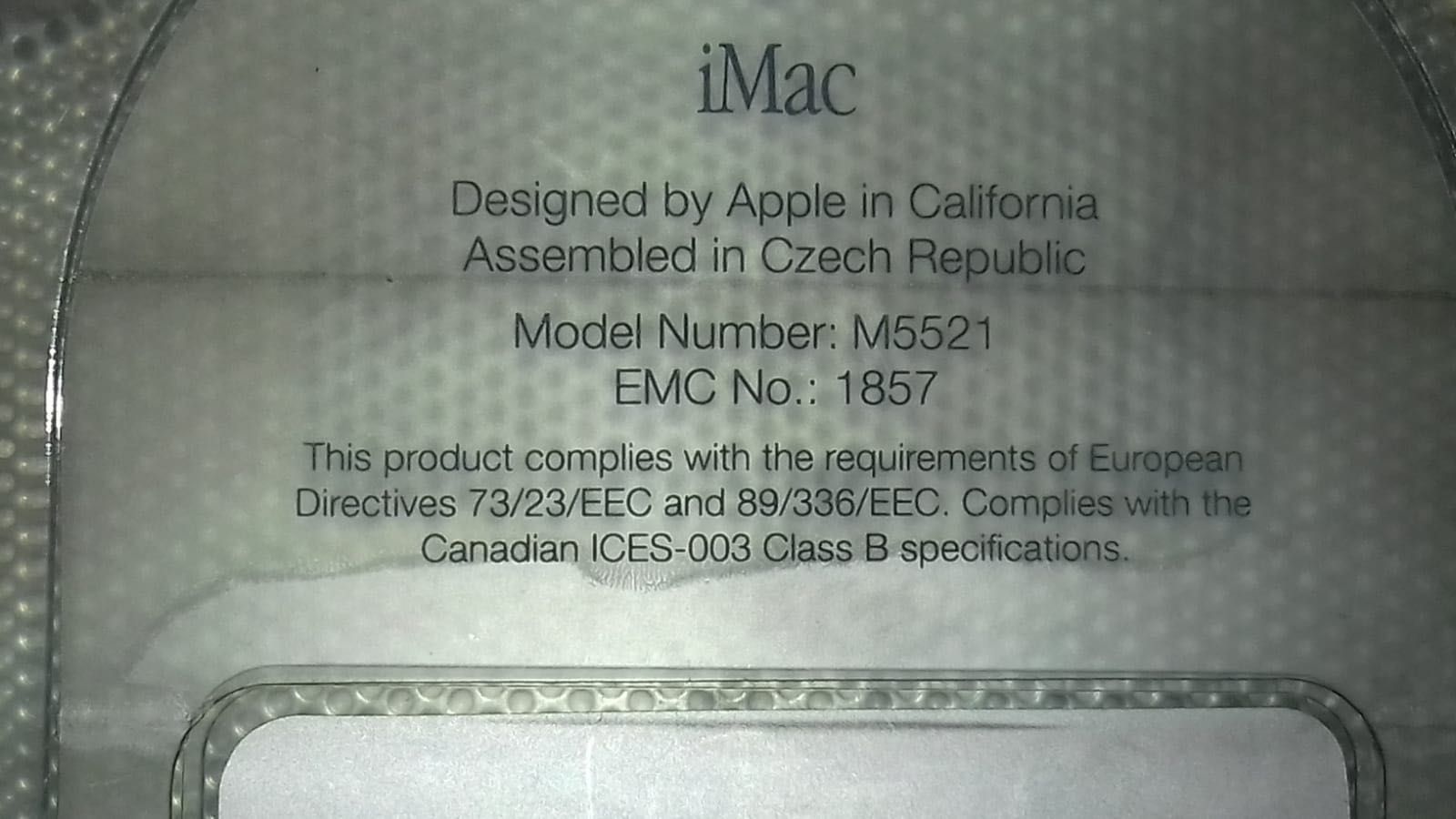 Computador iMac M5521 e Teclado