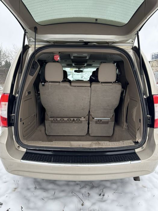 Chrysler Town & Country