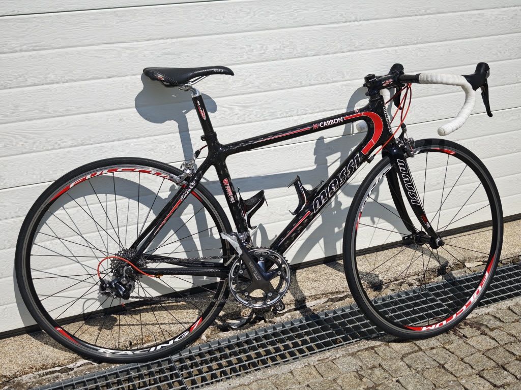 Bicicleta de estrada MASSI M-CARBON