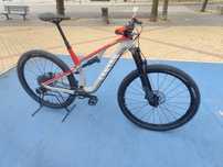 Canyon neuron CF 7 carbono 29"