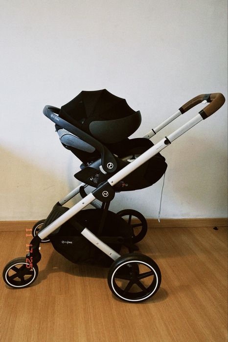 Carrinho Cybex Bailos S Lux com Ovo Cloud T i-Size