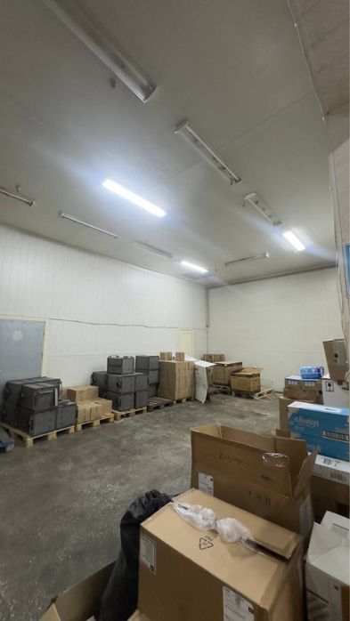 Комерційна  будівля Вижниця