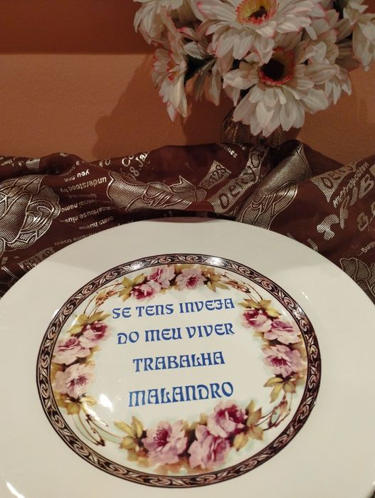 Pratos decorativos