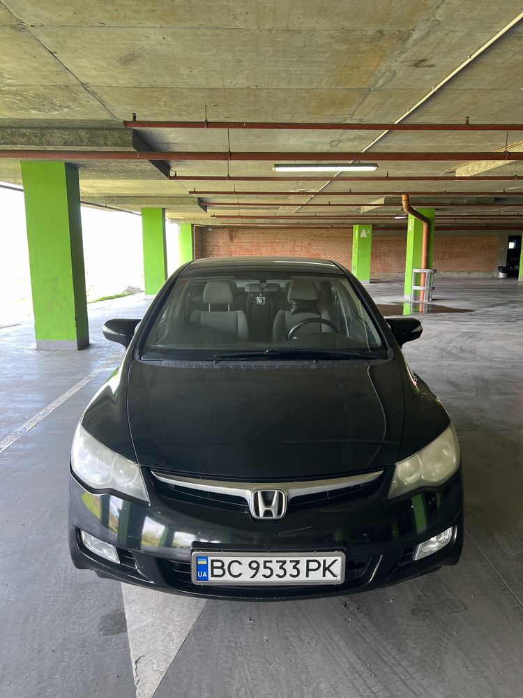 Honda Civic 4D 2007 1.8