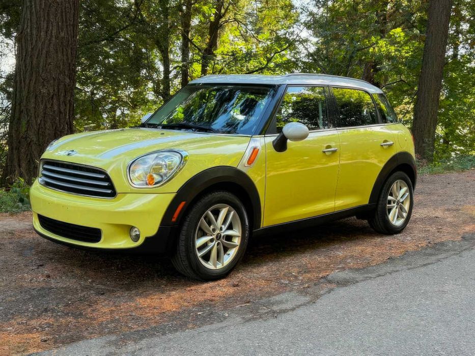 MINI Cooper Countryman      2013