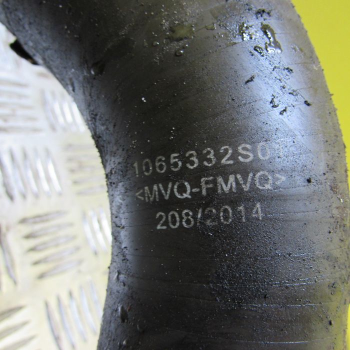 Патрубок интеркулера Трафик 3 Виваро примастар інтеркулер Т3