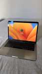 MacBook Pro 13” (2019) - i5, 16GB RAM, 256GB SSD