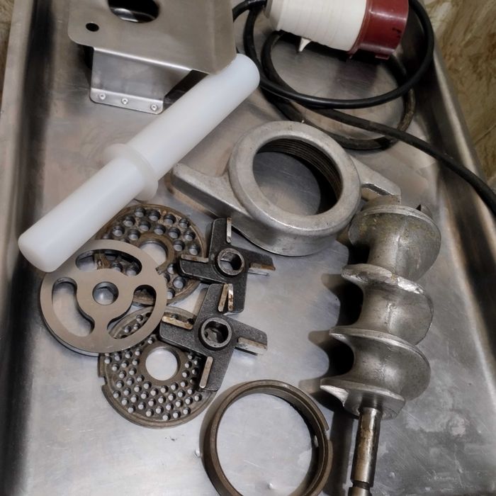 Мясорубка промышленная, промислова Торгмаш МИМ-300М, Беларусь  (380В)