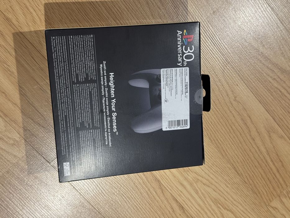 dualsense 30th anniversary ps5