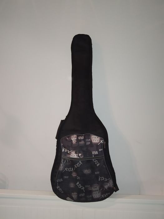 Gitara Akustyczna + pokrowiec, kostki do gry, stroik, dodatkowa struna