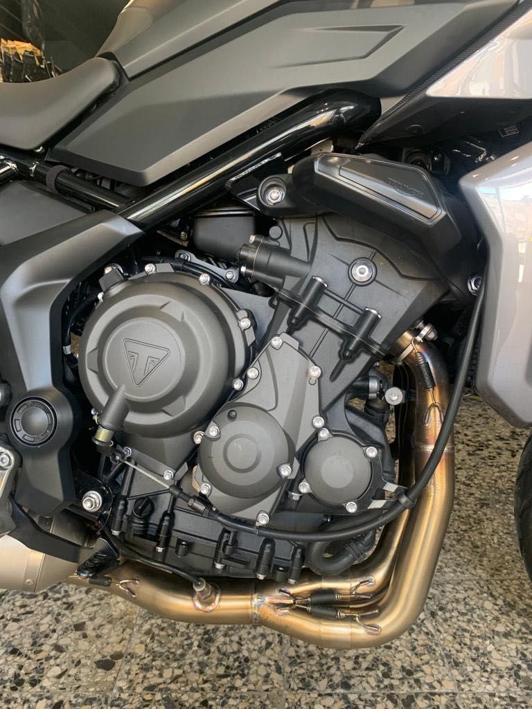 Triumph Tiger Sport 660 Irrepreensível com Extras 13504 Kms
