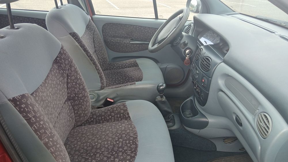 Renault Scenic 1.4 RT