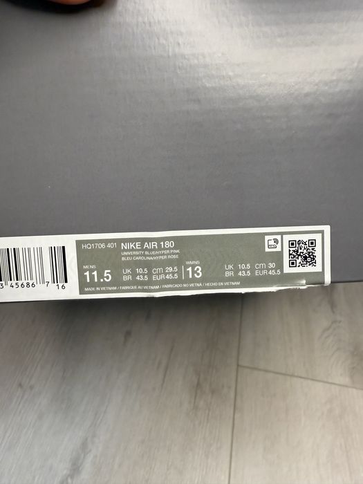 Кросівки чоловічі Nike  AIR MAX 180 "UNIVERSITY BLUE" HQ1706-401