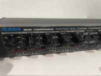 Compressor Alesis 3630 RMS/PEAK dual channel comp. limiter with gate