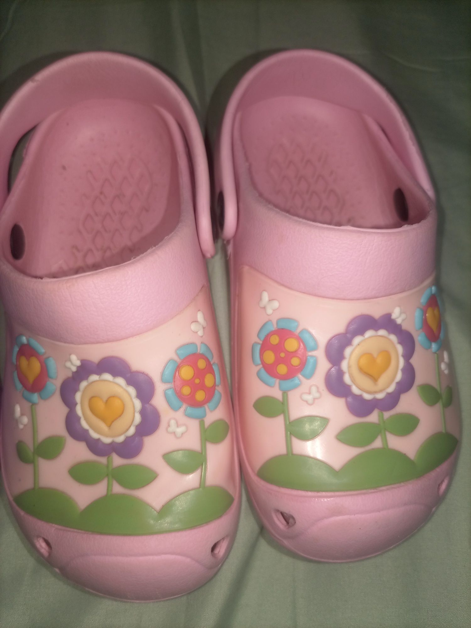 Sandálias tipo crocks menina tamanho 28