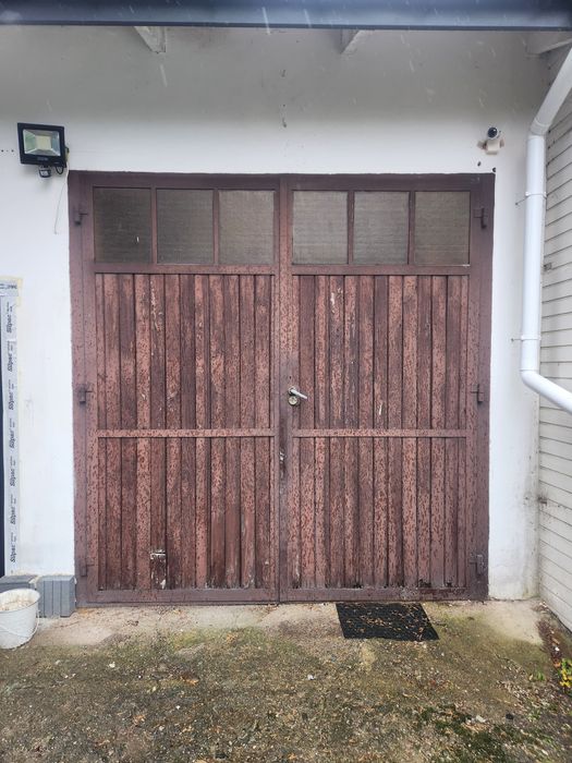 Brama garażowa Solidna Metalowo- Drewniana