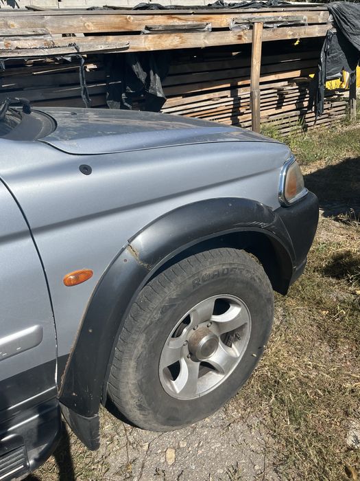 Mitsubishi pajero sport 2004