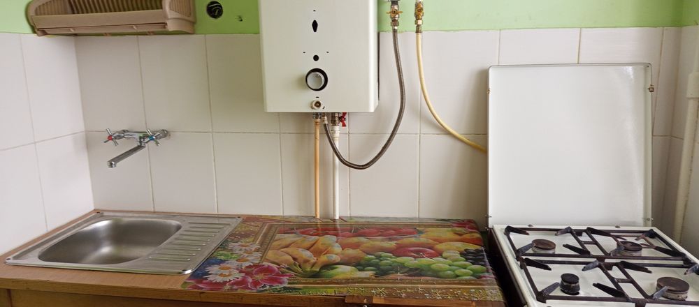 Продається 2х кімнатна квартира в центрі міста