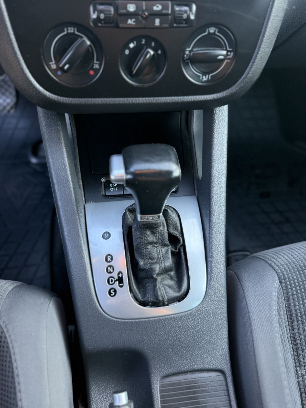 Volkswagen Golf 5 1.4 turbo