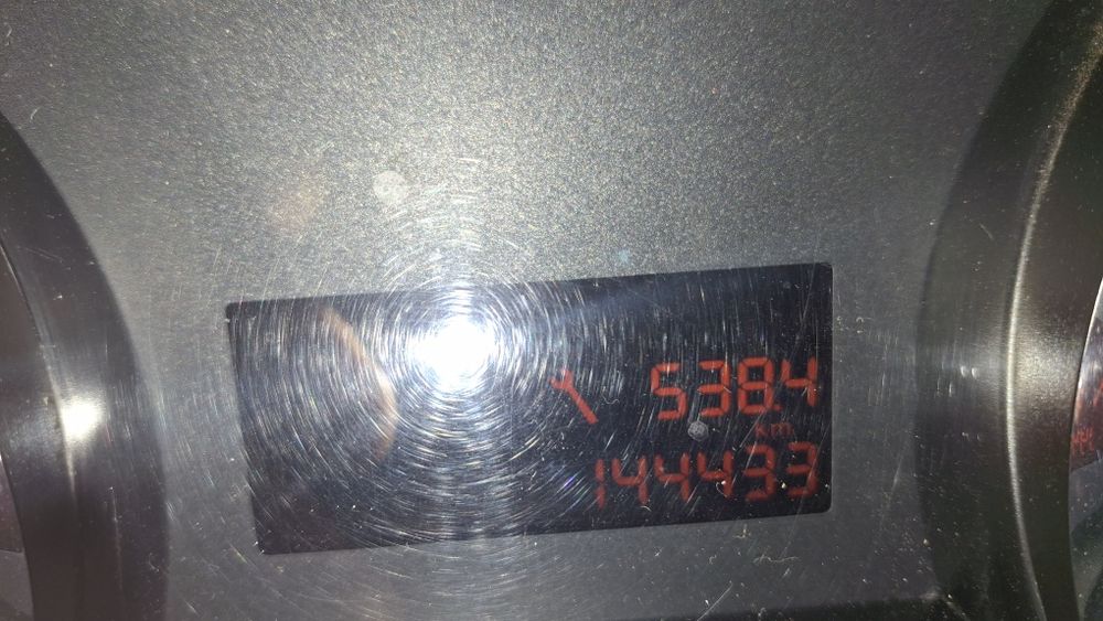 Продам авто пежо 3008