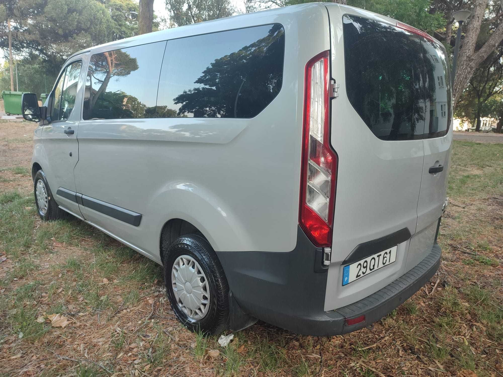 Ford Transit Custom 2.0 CV 9 lugares - apenas 150mil kms