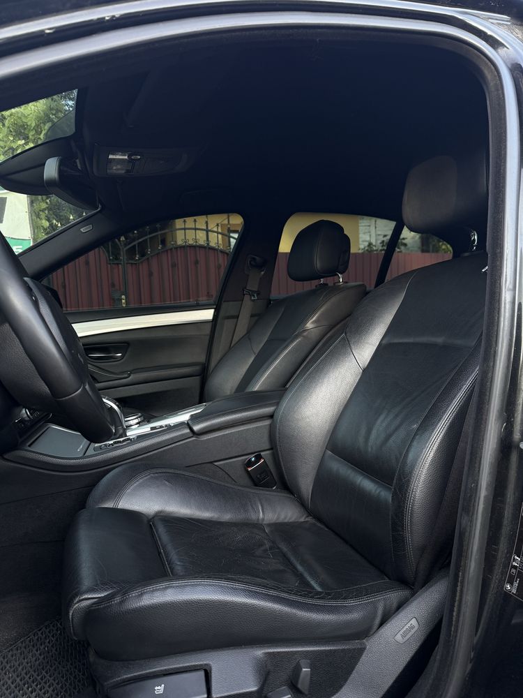 Продам БМВ F10 520d