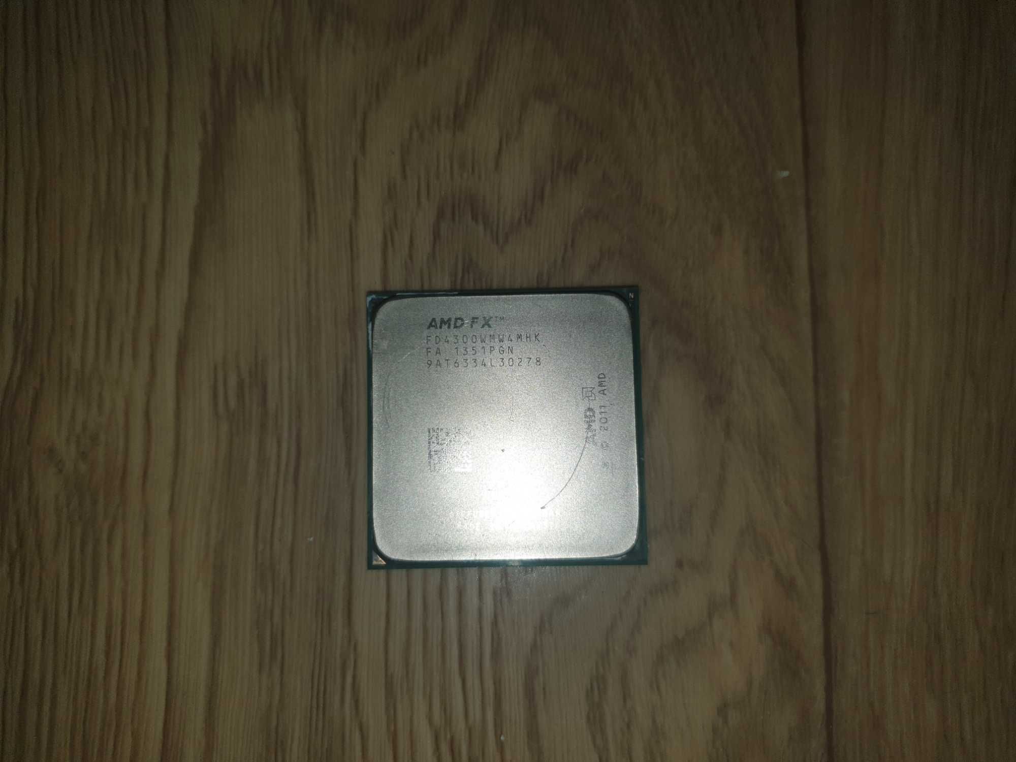 Процессор AMD FX4300 3.8GHz